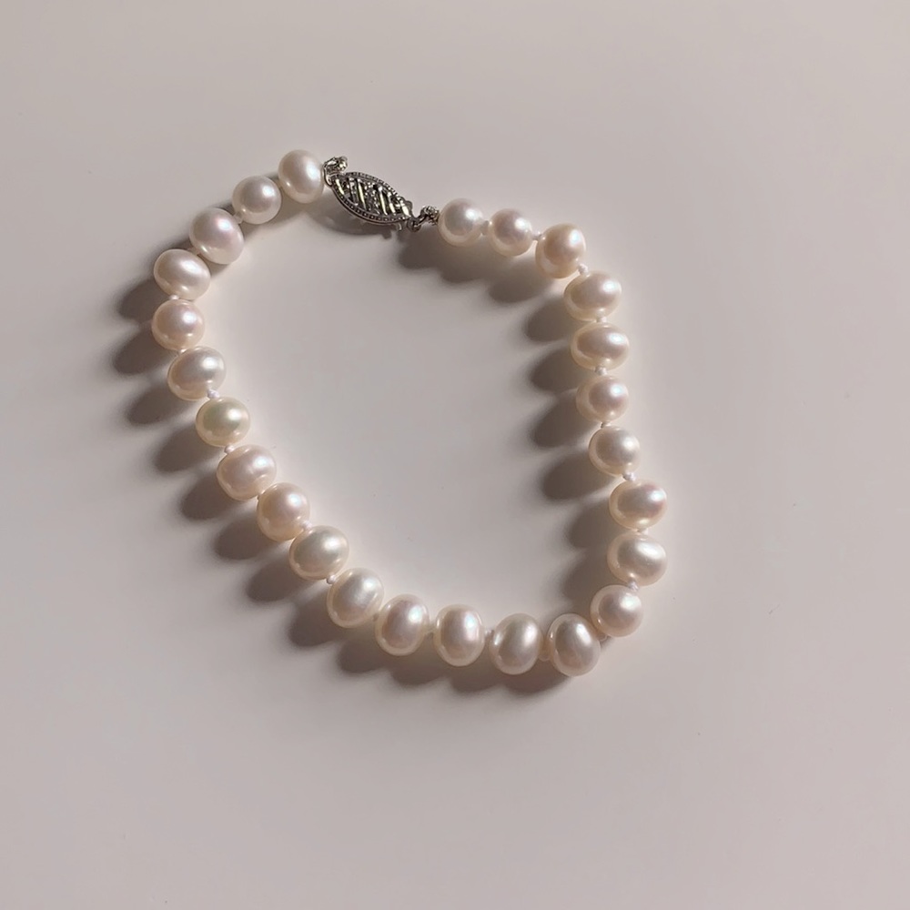 14k White Gold  6-7 mm Freshwater Pearl Bracelet